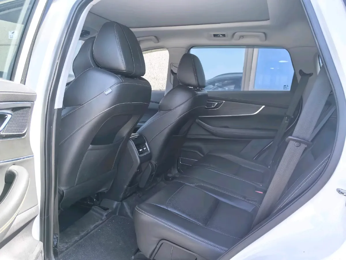 2020 Chery Tiggo 8 1.6T 197HP L4 7DCT,autocango,china used car exporter,china ev exporter,chinese used car exporter,chinese used ev exporter