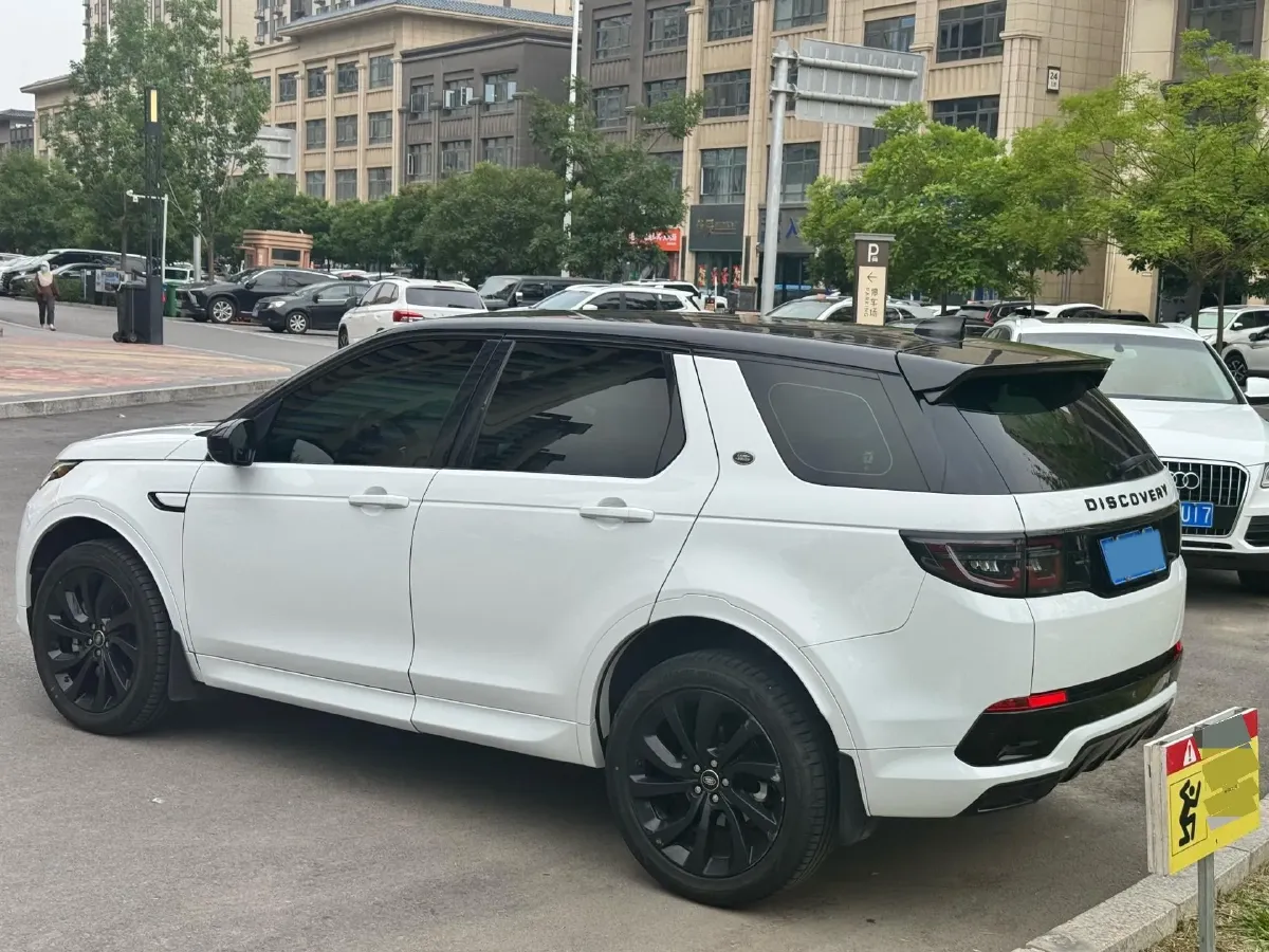 2020 Land Rover Discovery Sport 2.0T 249HP L4 9AT,autocango,china used car exporter,china ev exporter,chinese used car exporter,chinese used ev exporter
