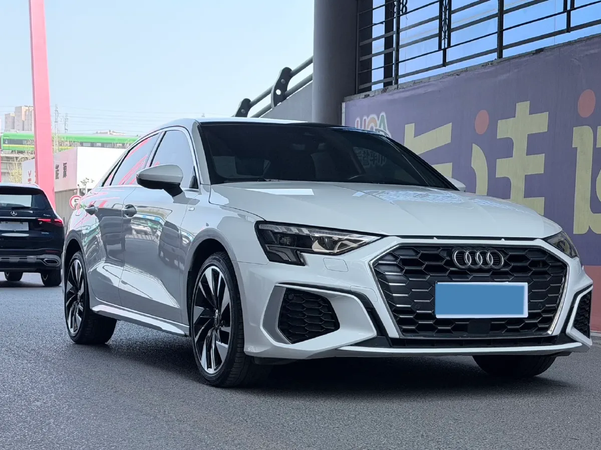 2022 Audi A3 1.4T 150HP L4 7DCT,autocango,china used car exporter,china ev exporter,chinese used car exporter,chinese used ev exporter