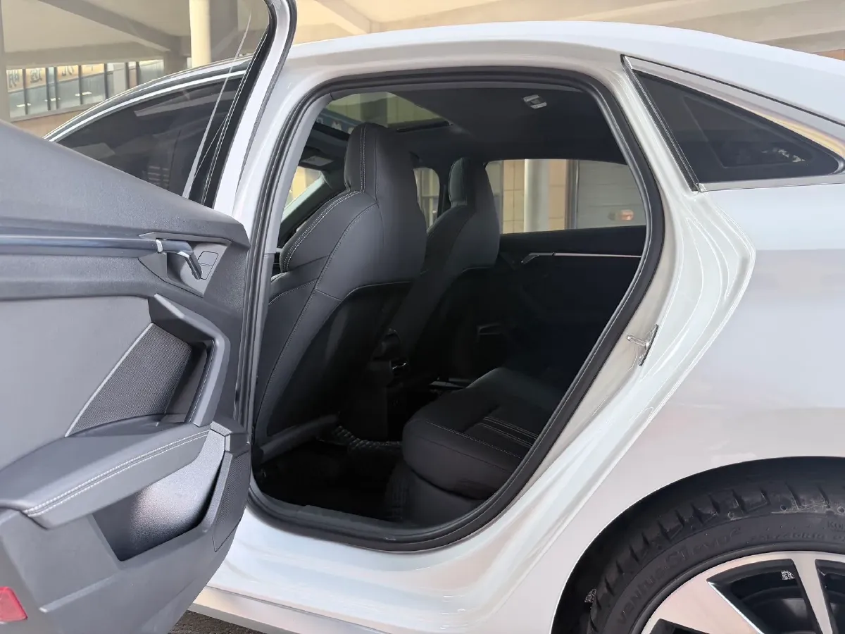 2022 Audi A3 1.4T 150HP L4 7DCT,autocango,china used car exporter,china ev exporter,chinese used car exporter,chinese used ev exporter