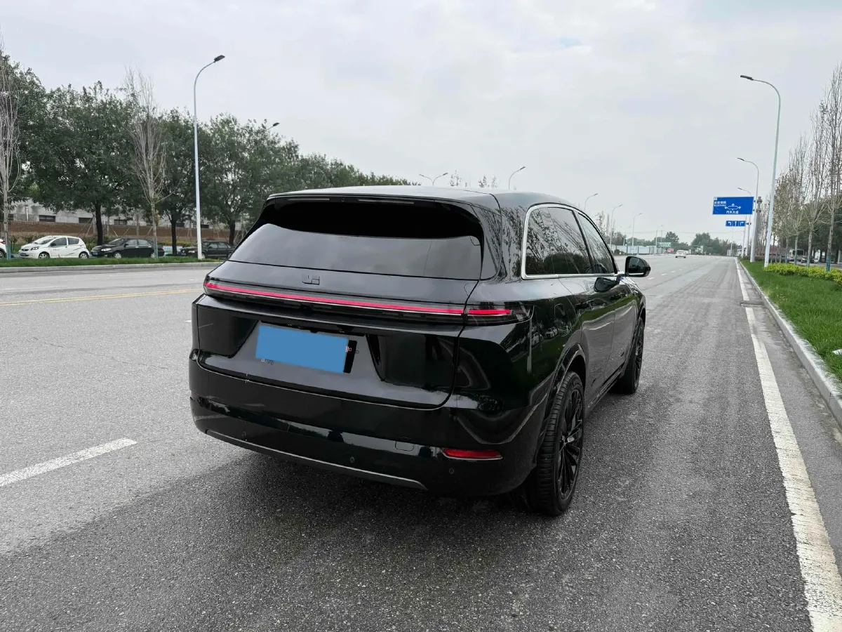 2024 Li L7 Range Extended 154HP REEV 42.8KWH,autocango,china used car exporter,china ev exporter,chinese used car exporter,chinese used ev exporter