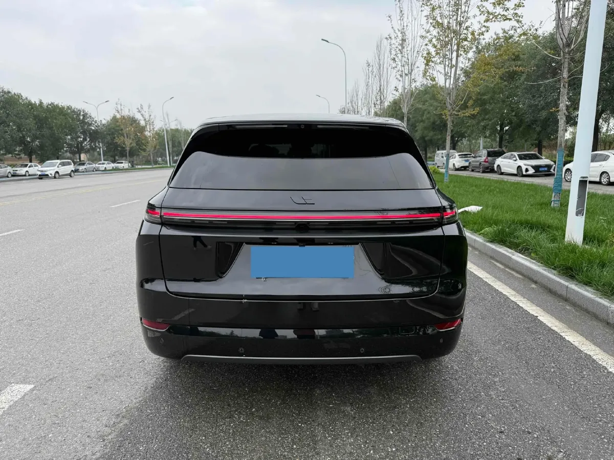 2024 Li L7 Range Extended 154HP REEV 42.8KWH,autocango,china used car exporter,china ev exporter,chinese used car exporter,chinese used ev exporter
