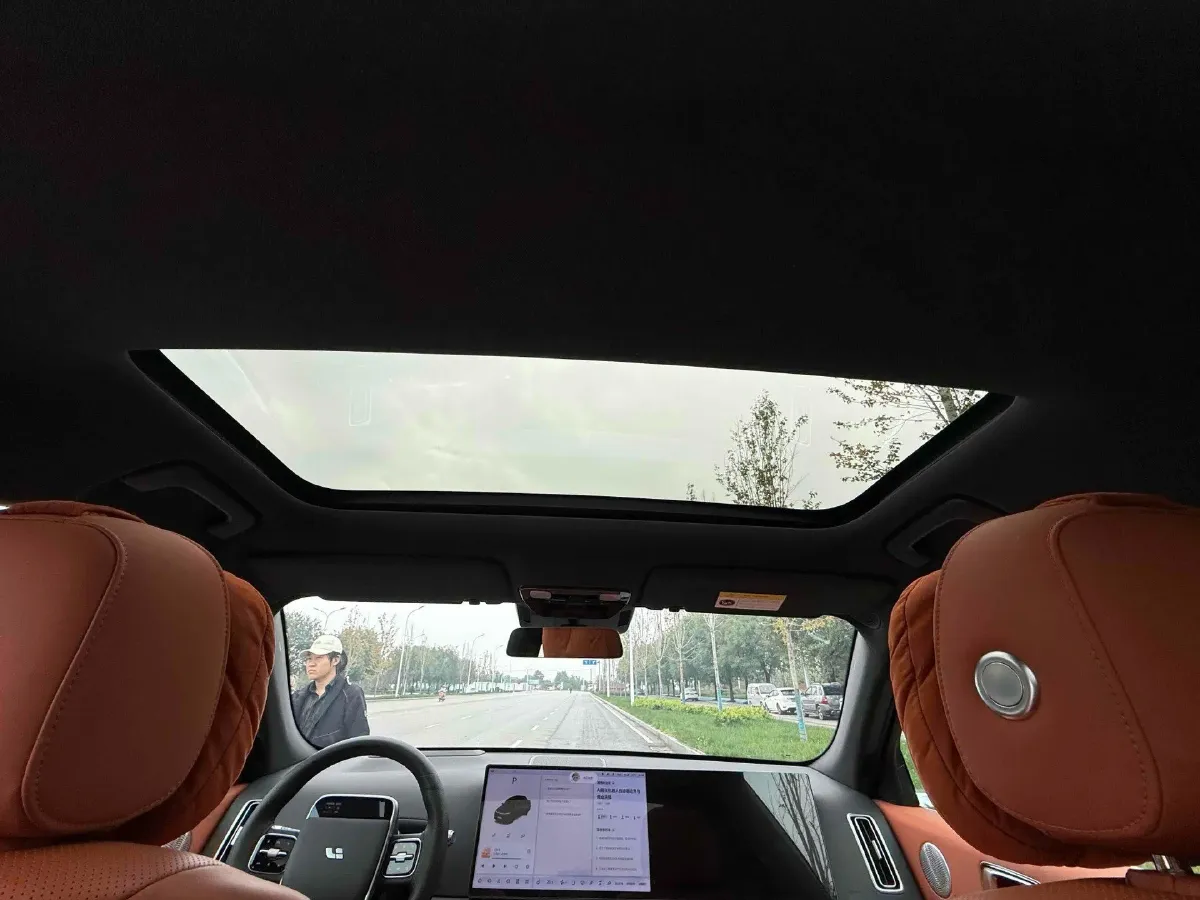 2024 Li L7 Range Extended 154HP REEV 42.8KWH,autocango,china used car exporter,china ev exporter,chinese used car exporter,chinese used ev exporter