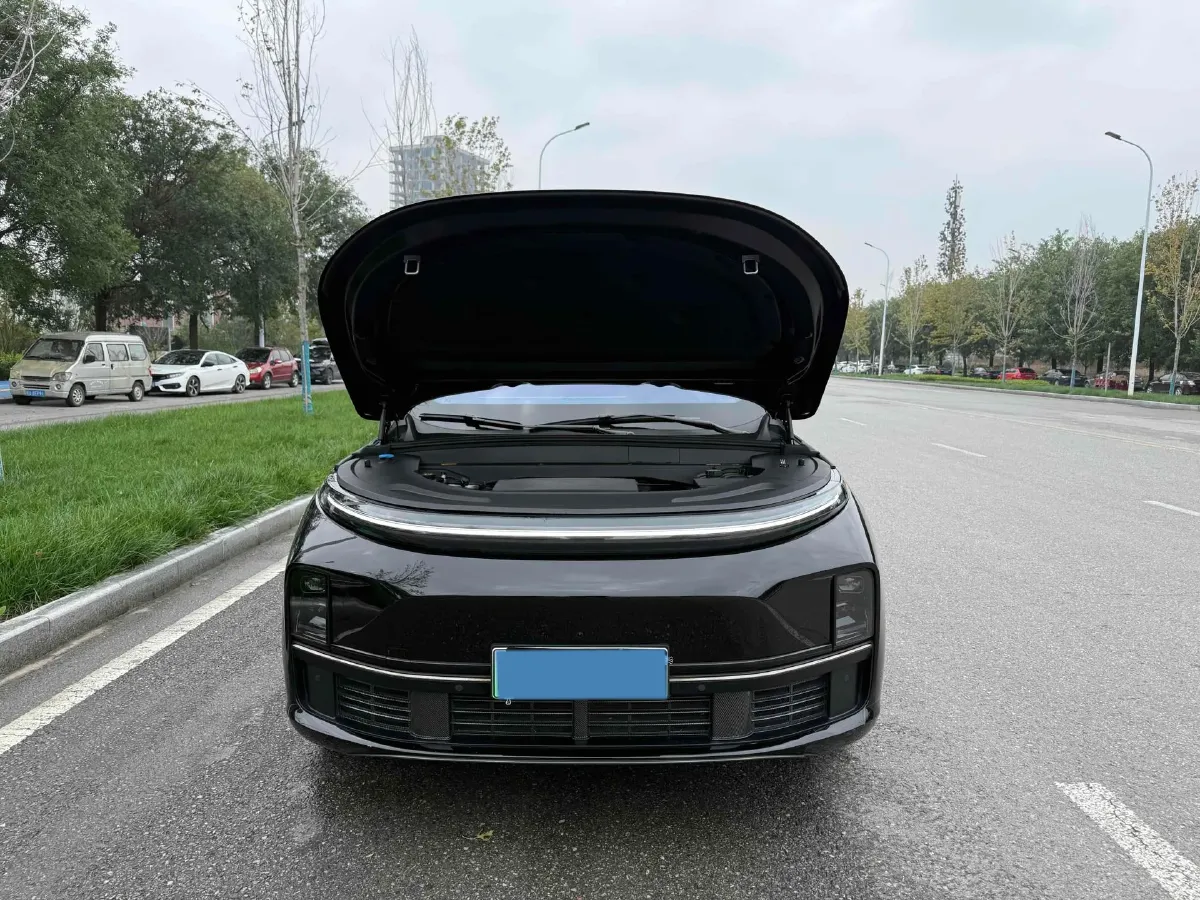 2024 Li L7 Range Extended 154HP REEV 42.8KWH,autocango,china used car exporter,china ev exporter,chinese used car exporter,chinese used ev exporter