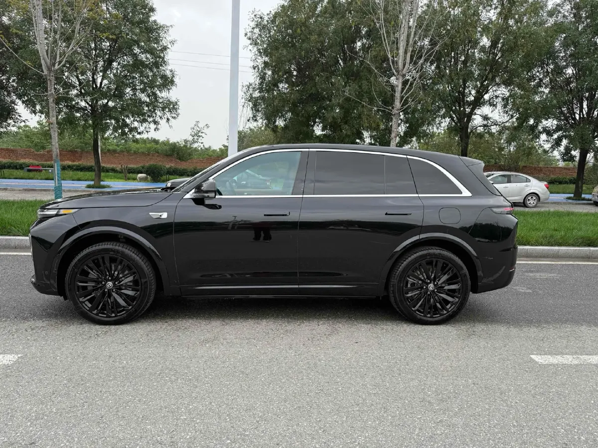 2024 Li L7 Range Extended 154HP REEV 42.8KWH,autocango,china used car exporter,china ev exporter,chinese used car exporter,chinese used ev exporter