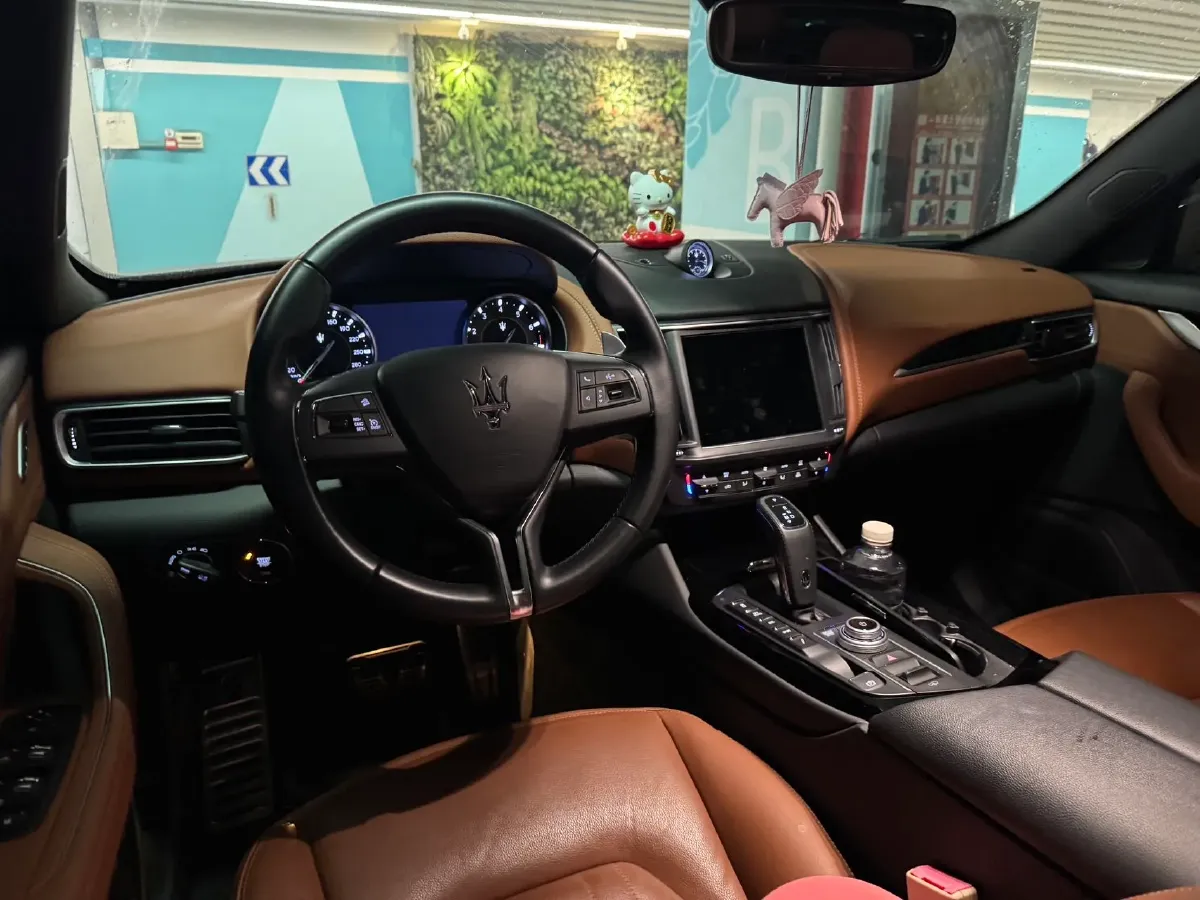2021 Maserati Levante 3.0T 350HP V6 8AT,autocango,china used car exporter,china ev exporter,chinese used car exporter,chinese used ev exporter