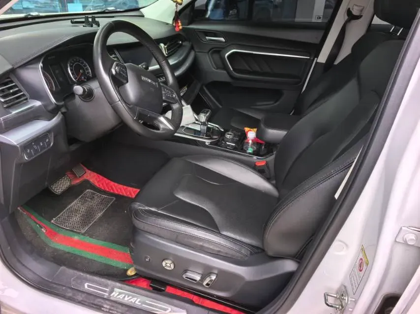 2017 Haval H6 2.0T 197HP L4 7DCT,autocango,china used car exporter,china ev exporter,chinese used car exporter,chinese used ev exporter