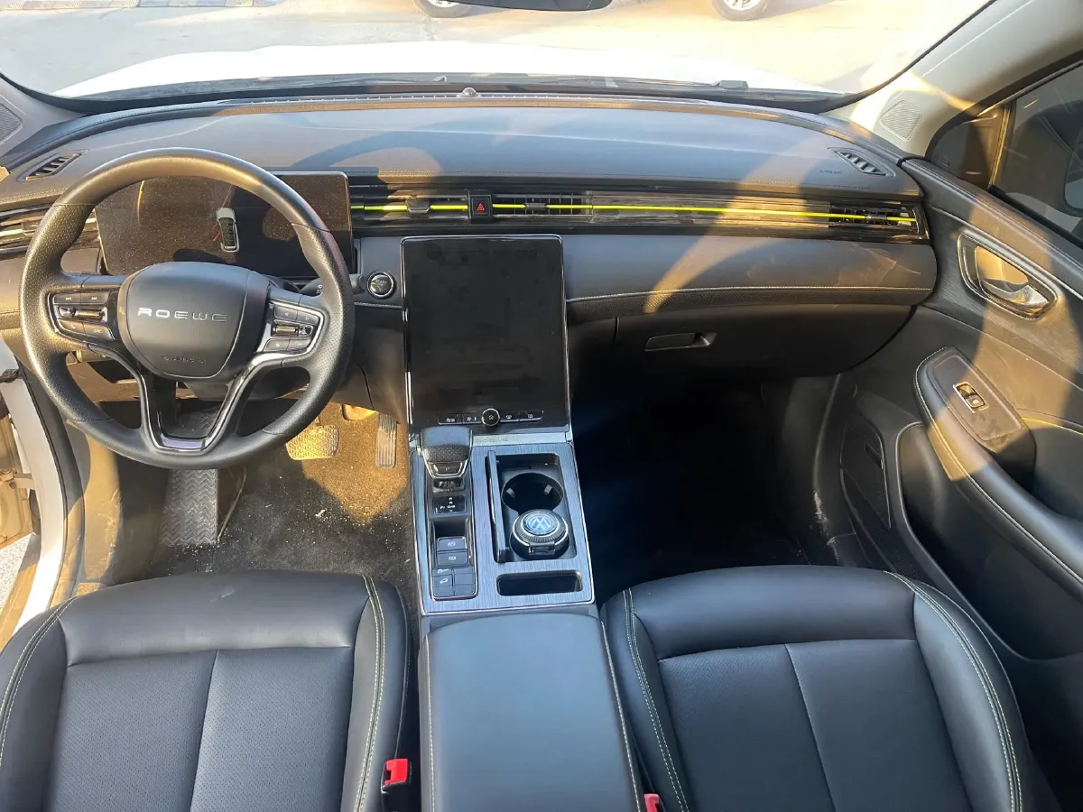 2021 Roewe RX5 1.5T 181HP L4 7DCT,autocango,china used car exporter,china ev exporter,chinese used car exporter,chinese used ev exporter