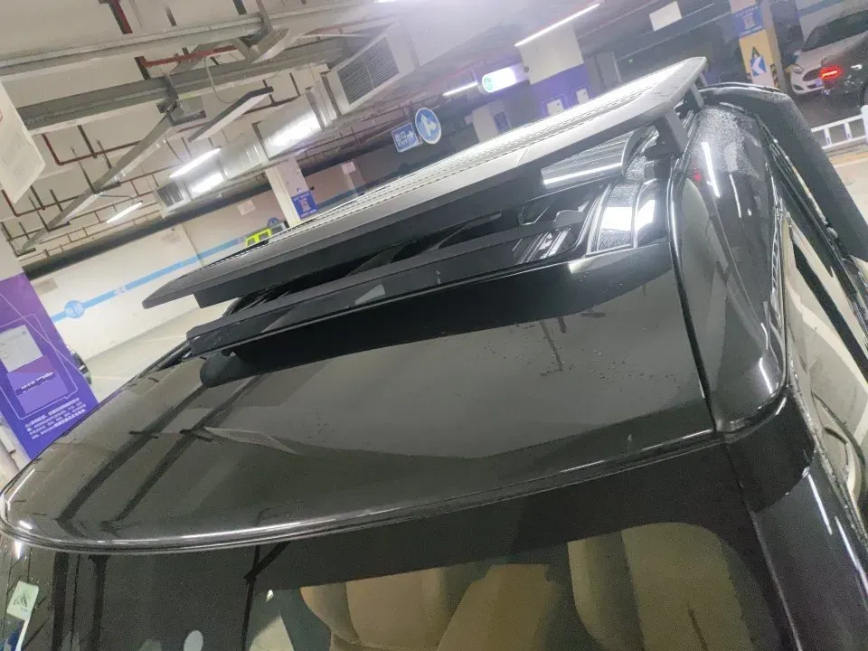2024 Land Rover Defender 3.0T 400HP L6 8AT,autocango,china used car exporter,china ev exporter,chinese used car exporter,chinese used ev exporter