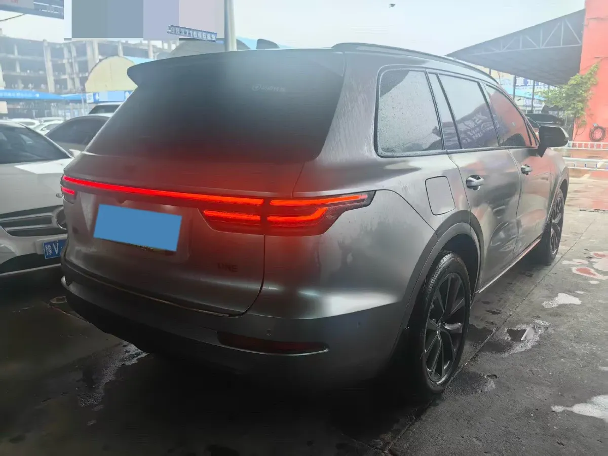 2021 Li ONE Range Extended 131HP REEV 40.5KWH,autocango,china used car exporter,china ev exporter,chinese used car exporter,chinese used ev exporter