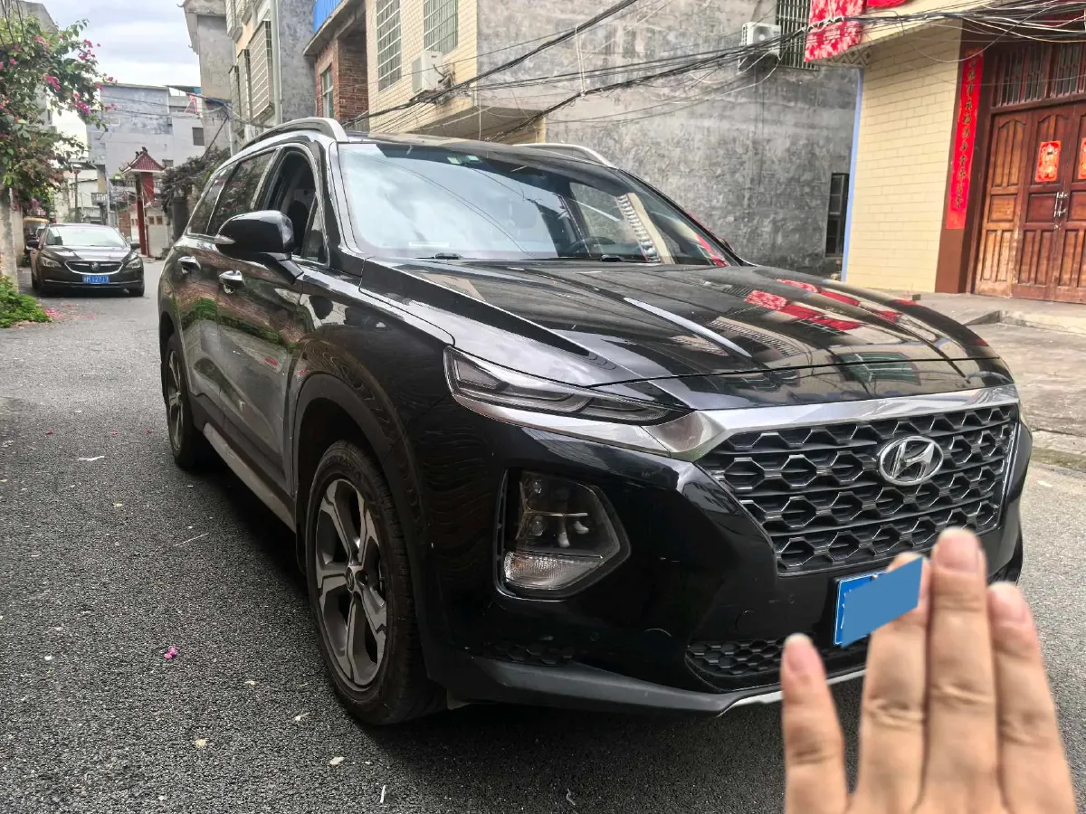 2021 Toyota RAV4 2.5L 178HP L4 E-CVT Hybrid,autocango,china used car exporter,china ev exporter,chinese used car exporter,chinese used ev exporter