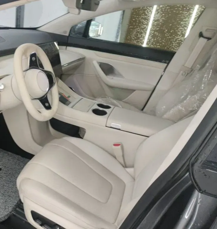 2025 Luxeed R7 REEV 156HP REEV 37KWH,autocango,china used car exporter,china ev exporter,chinese used car exporter,chinese used ev exporter