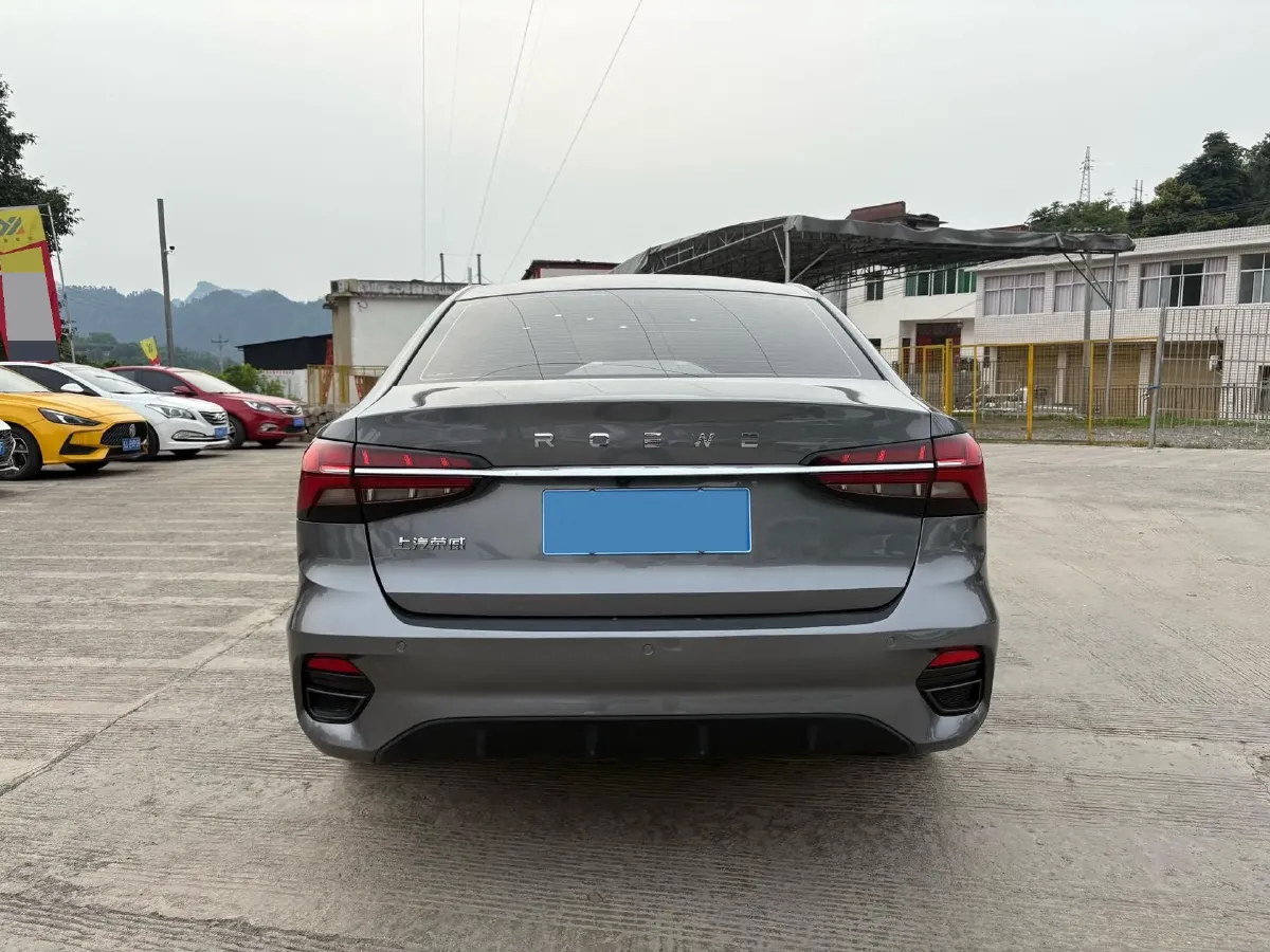 2021 Roewe i5 1.5L 120HP L4 CVT,autocango,china used car exporter,china ev exporter,chinese used car exporter,chinese used ev exporter