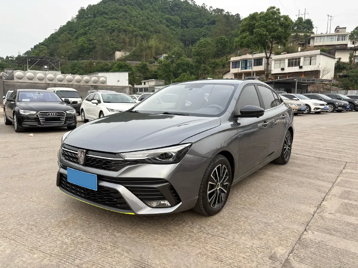 2021 Roewe i5 1.5L 120HP L4 CVT,autocango,china used car exporter,china ev exporter,chinese used car exporter,chinese used ev exporter