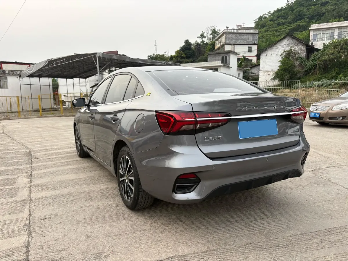 2021 Roewe i5 1.5L 120HP L4 CVT,autocango,china used car exporter,china ev exporter,chinese used car exporter,chinese used ev exporter