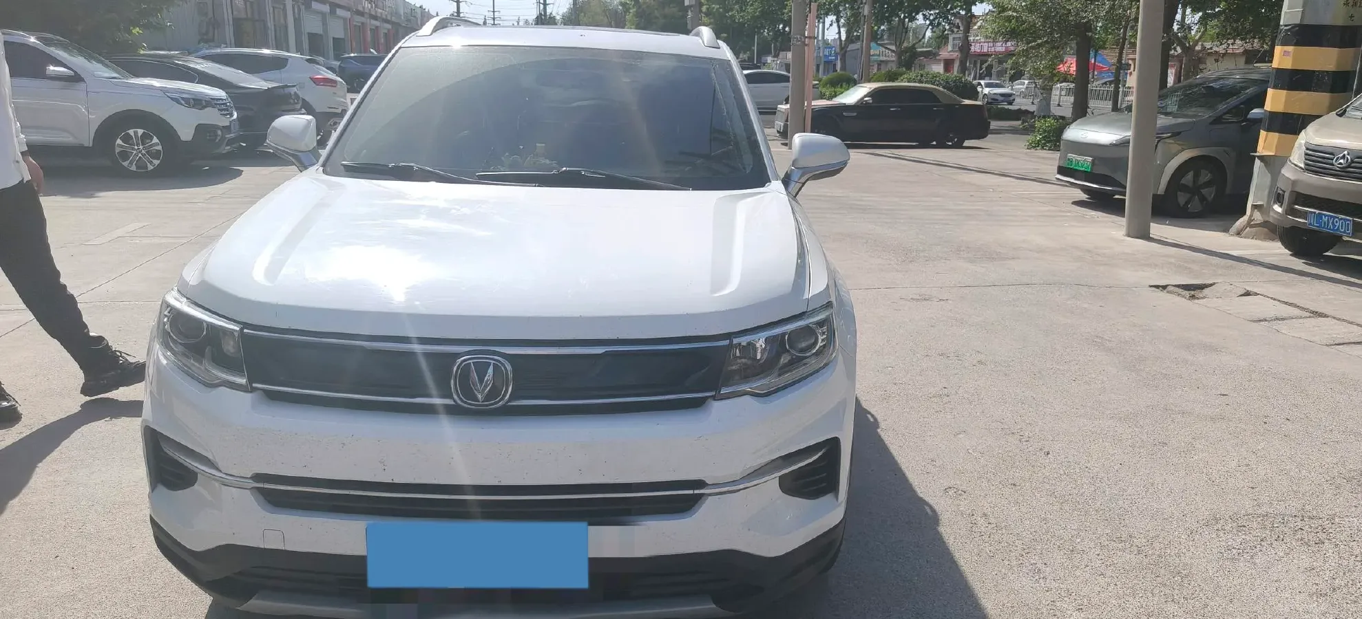 2019 ChangAn CS35 Plus 1.6L 128HP L4 6AT,autocango,china used car exporter,china ev exporter,chinese used car exporter,chinese used ev exporter