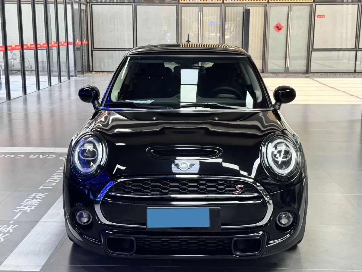 2019 MINI MINI 2.0T 192HP L4 7DCT,autocango,china used car exporter,china ev exporter,chinese used car exporter,chinese used ev exporter