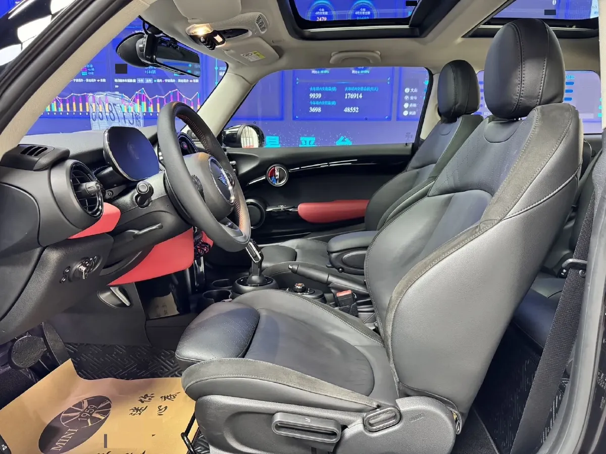 2019 MINI MINI 2.0T 192HP L4 7DCT,autocango,china used car exporter,china ev exporter,chinese used car exporter,chinese used ev exporter
