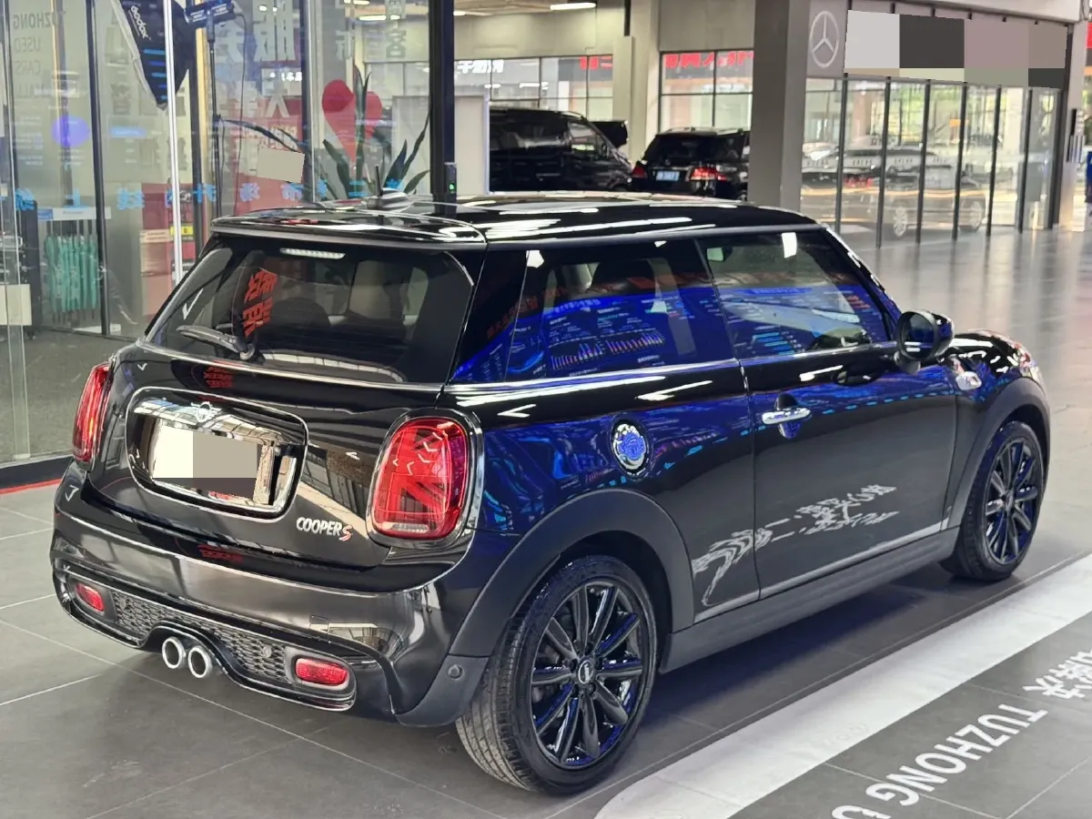 2019 MINI MINI 2.0T 192HP L4 7DCT,autocango,china used car exporter,china ev exporter,chinese used car exporter,chinese used ev exporter