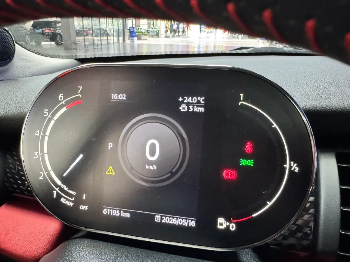 2019 MINI MINI 2.0T 192HP L4 7DCT,autocango,china used car exporter,china ev exporter,chinese used car exporter,chinese used ev exporter
