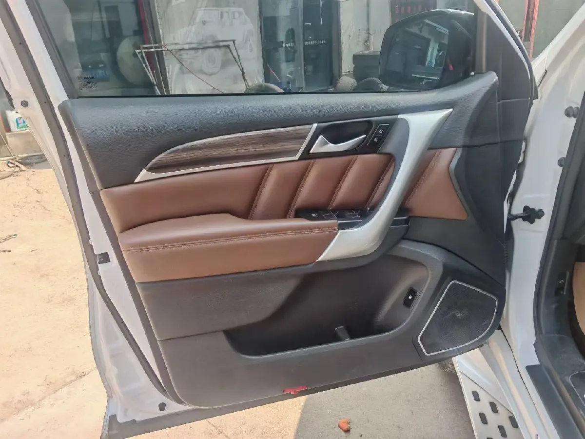 2017 Haval H9 2.0T 252HP L4 8AT,autocango,china used car exporter,china ev exporter,chinese used car exporter,chinese used ev exporter