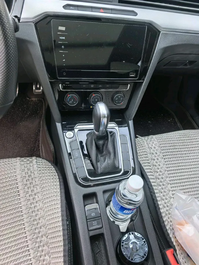 2023 Volkswagen Magotan 1.4T 150HP L4 7DCT,autocango,china used car exporter,china ev exporter,chinese used car exporter,chinese used ev exporter