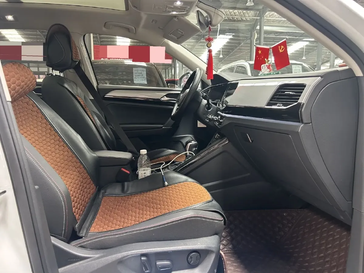 2021 Volkswagen Tayron 2.0T 186HP L4 7DCT,autocango,china used car exporter,china ev exporter,chinese used car exporter,chinese used ev exporter