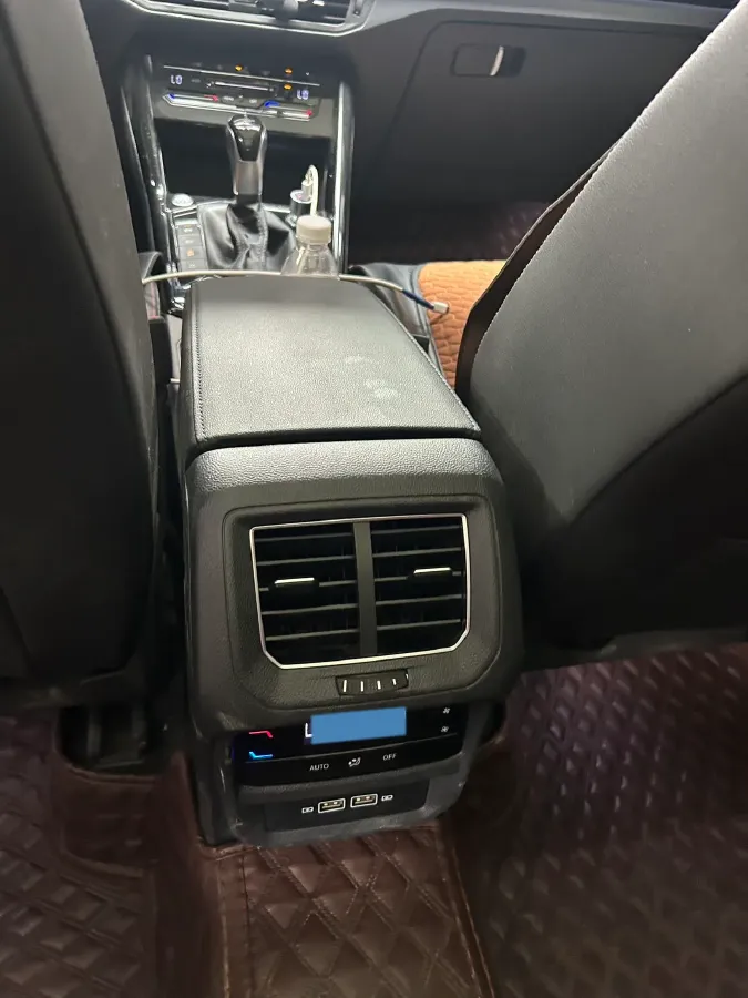 2021 Volkswagen Tayron 2.0T 186HP L4 7DCT,autocango,china used car exporter,china ev exporter,chinese used car exporter,chinese used ev exporter