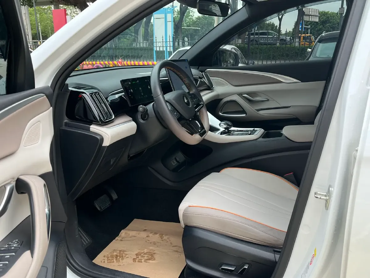 2024 BYD Song Pro 1.5L 110HP L4 E-CVT PHEV 12.9KWH,autocango,china used car exporter,china ev exporter,chinese used car exporter,chinese used ev exporter