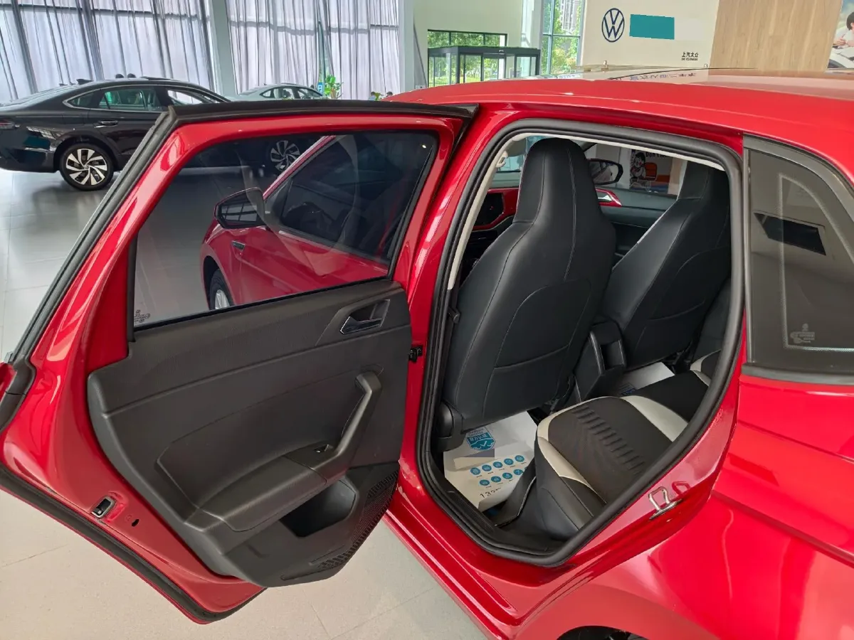2023 Volkswagen Polo 1.5L 110HP L4 6AT,autocango,china used car exporter,china ev exporter,chinese used car exporter,chinese used ev exporter