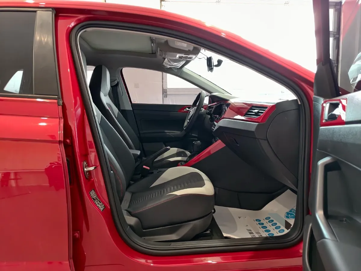 2023 Volkswagen Polo 1.5L 110HP L4 6AT,autocango,china used car exporter,china ev exporter,chinese used car exporter,chinese used ev exporter