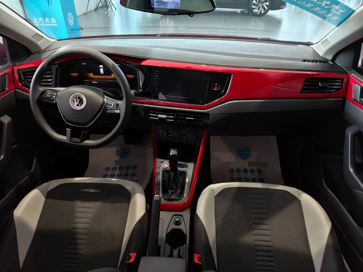 2023 Volkswagen Polo 1.5L 110HP L4 6AT,autocango,china used car exporter,china ev exporter,chinese used car exporter,chinese used ev exporter
