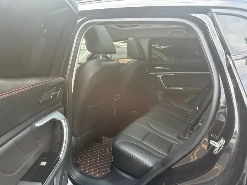2017 WEY VV5 2.0T 197HP L4 7DCT,autocango,china used car exporter,china ev exporter,chinese used car exporter,chinese used ev exporter