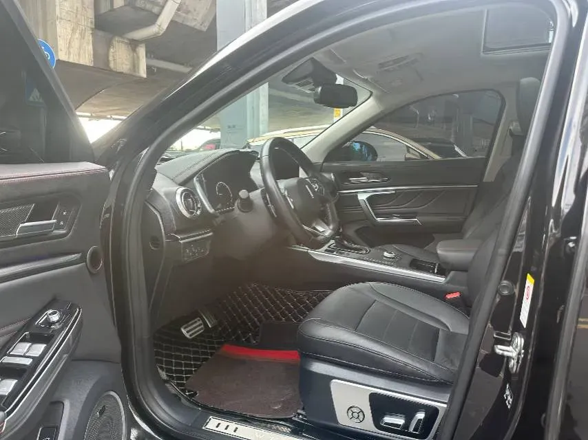 2017 WEY VV5 2.0T 197HP L4 7DCT,autocango,china used car exporter,china ev exporter,chinese used car exporter,chinese used ev exporter