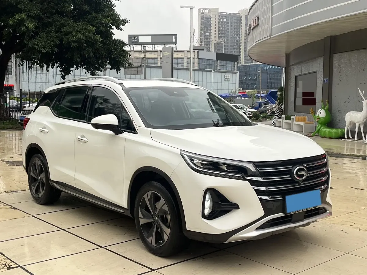 2022 GAC Trumpchi GS4 1.5T 169HP L4 6AT,autocango,china used car exporter,china ev exporter,chinese used car exporter,chinese used ev exporter