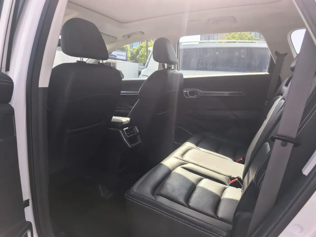 2020 Geely Okavango 1.8T 184HP L4 7DCT,autocango,china used car exporter,china ev exporter,chinese used car exporter,chinese used ev exporter