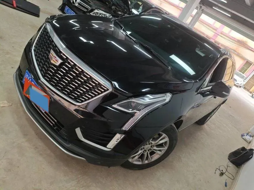 2022 Cadillac XT5 2.0T 237HP L4 9AT,autocango,china used car exporter,china ev exporter,chinese used car exporter,chinese used ev exporter