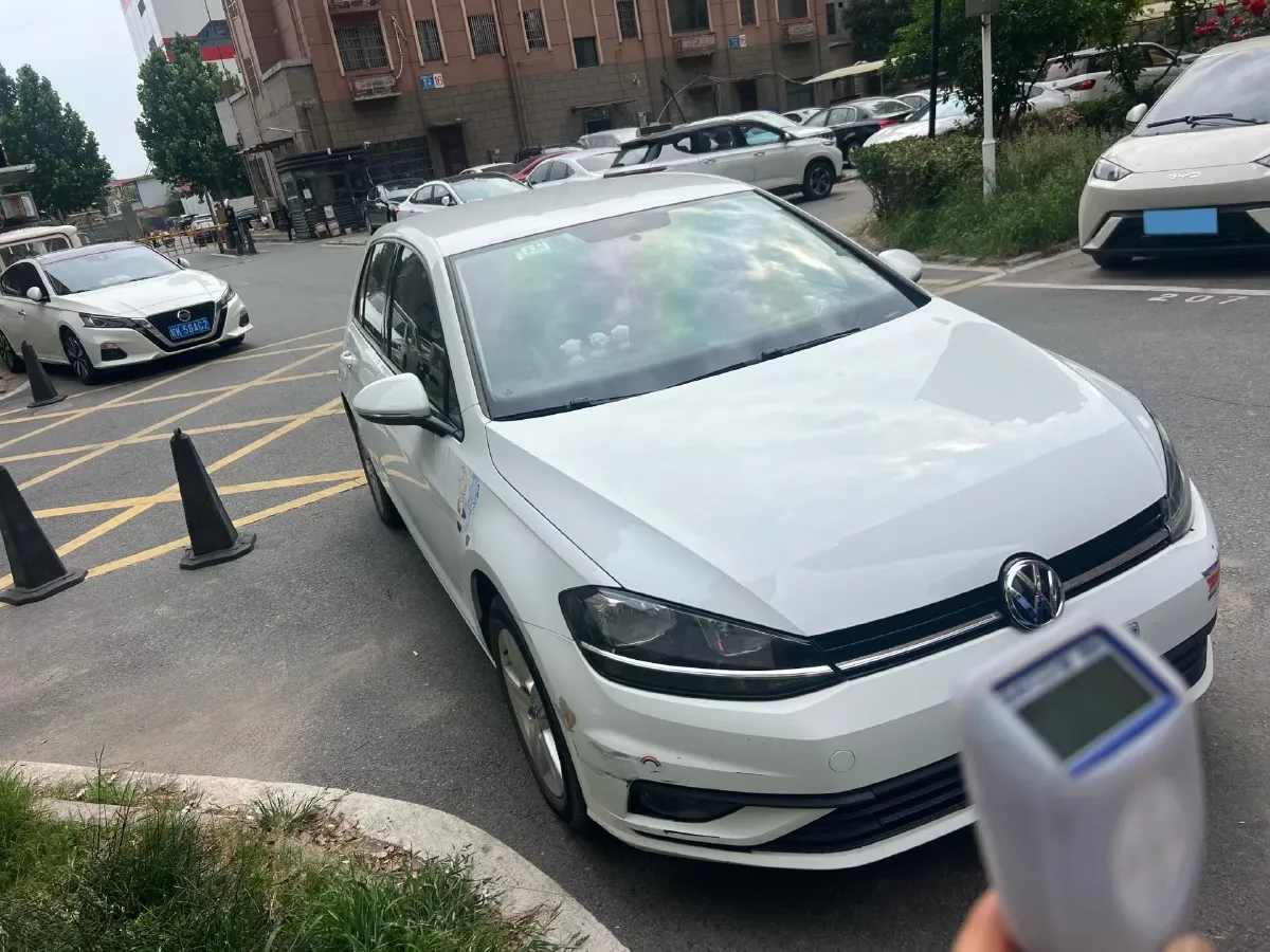 2018 Volkswagen Golf 1.6L 110HP L4 6AT,autocango,china used car exporter,china ev exporter,chinese used car exporter,chinese used ev exporter