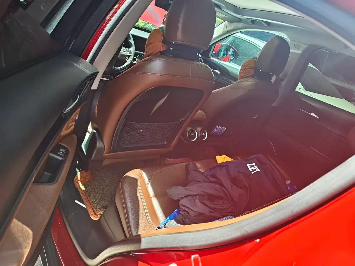 2017 Jaguar XE 2.0T 240HP L4 8AT,autocango,china used car exporter,china ev exporter,chinese used car exporter,chinese used ev exporter