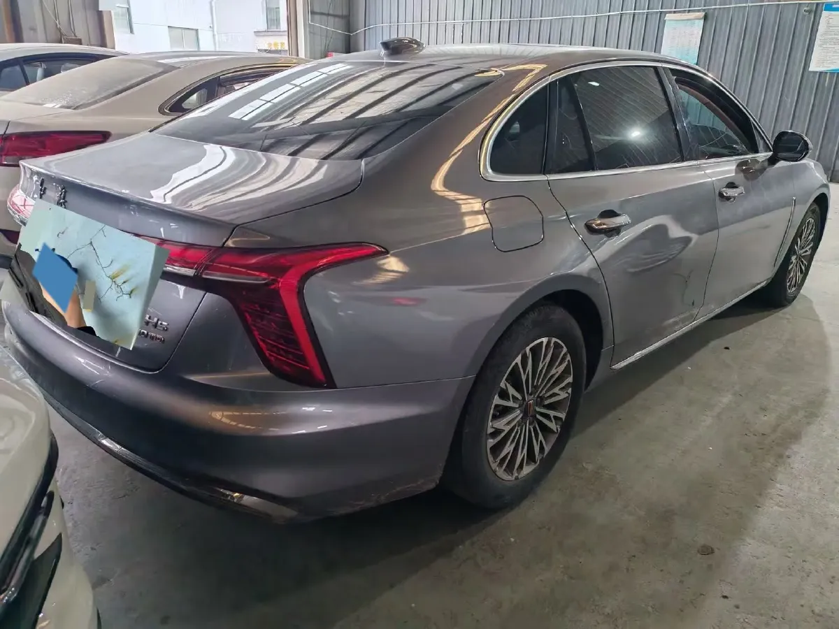 2023 HongQi H5 2.0T 224HP L4 8AT,autocango,china used car exporter,china ev exporter,chinese used car exporter,chinese used ev exporter