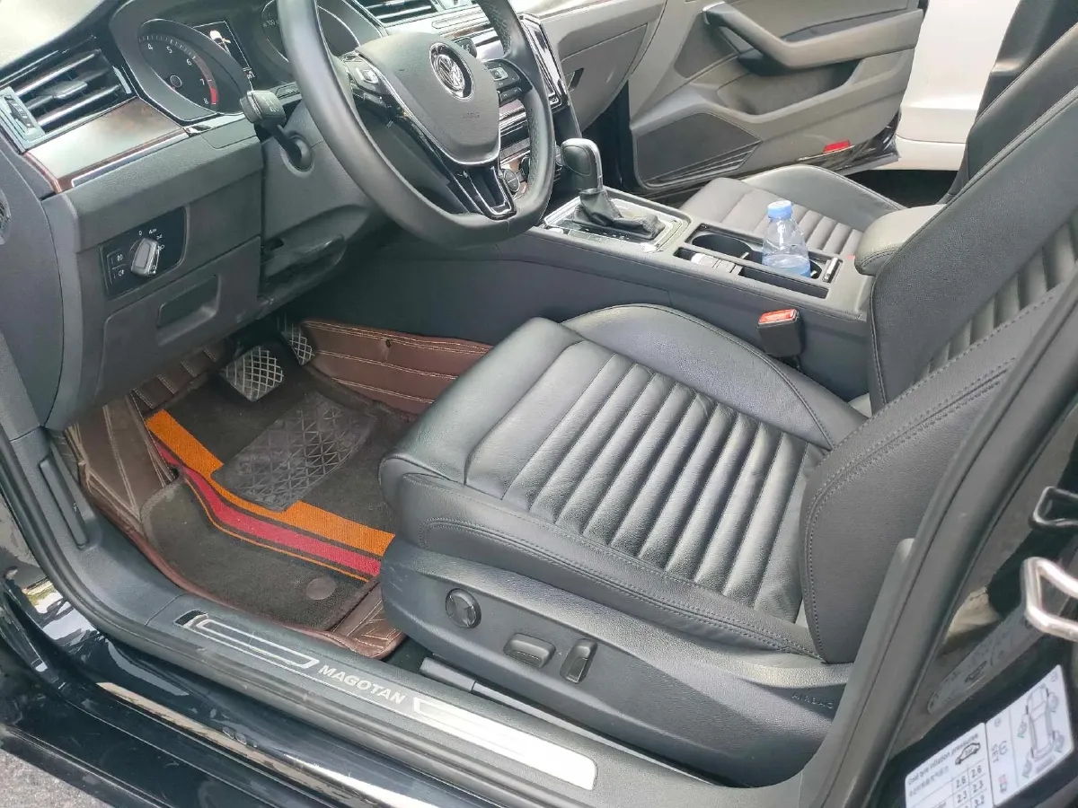 2019 Volkswagen Magotan 2.0T 186HP L4 7DCT,autocango,china used car exporter,china ev exporter,chinese used car exporter,chinese used ev exporter
