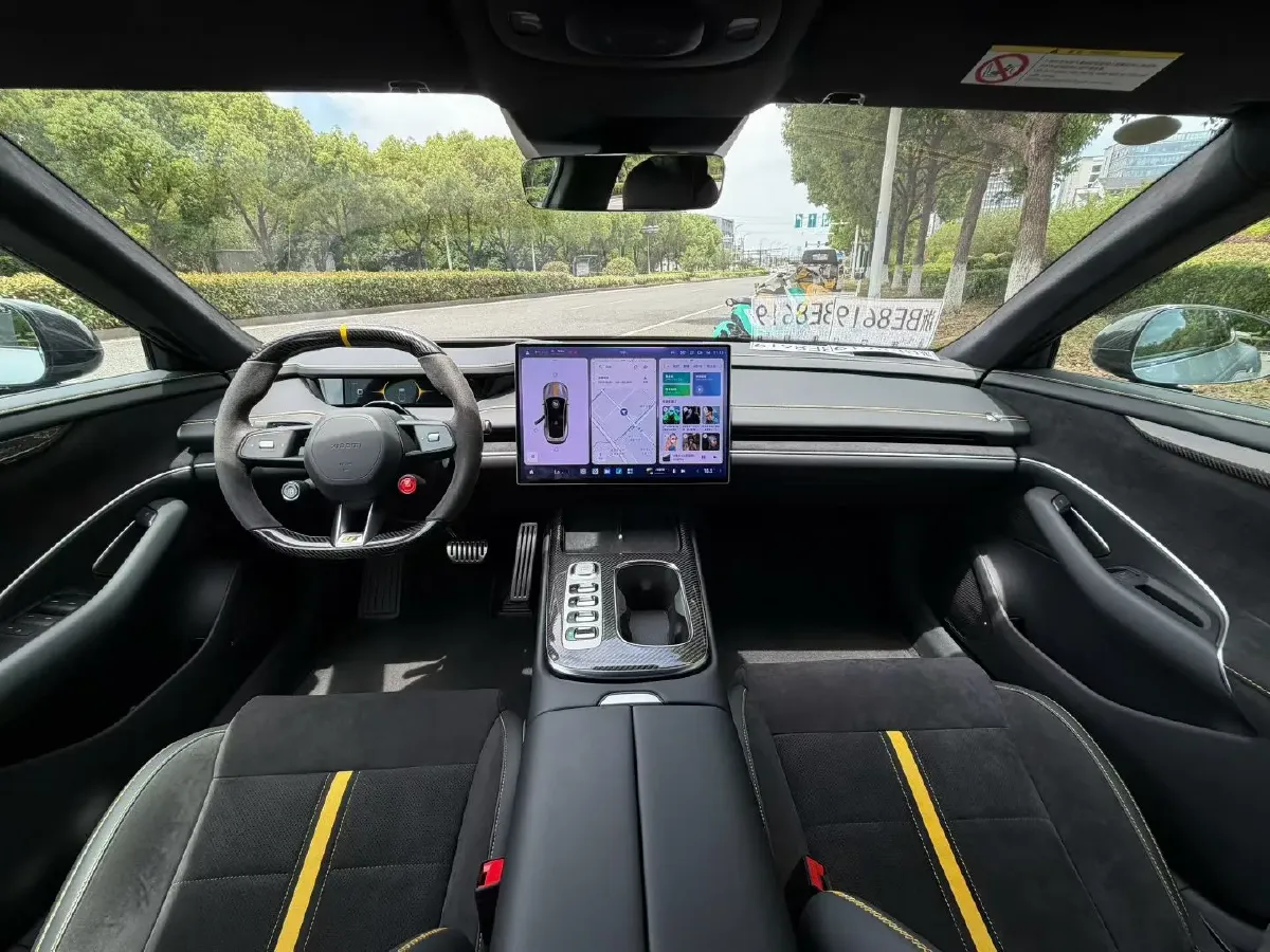 2025 MI SU7 Ultra BEV 93.7KWH,autocango,china used car exporter,china ev exporter,chinese used car exporter,chinese used ev exporter
