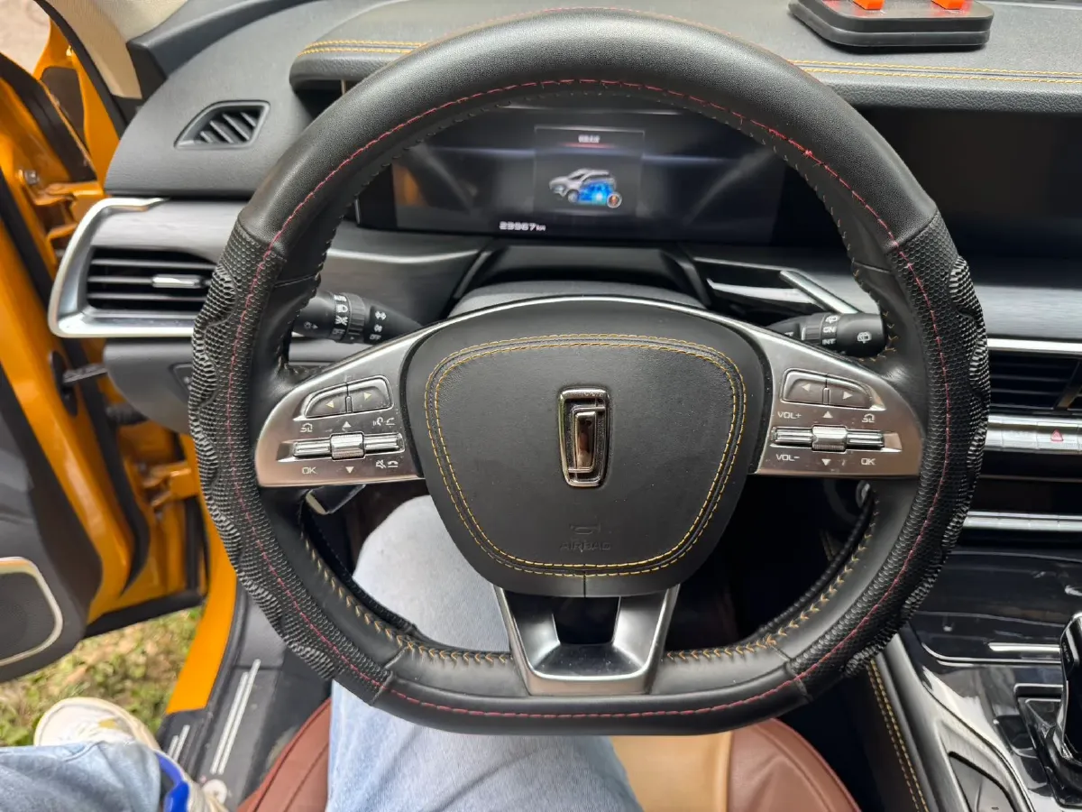 2020 Bestune T77 1.5T 169HP L4 7DCT,autocango,china used car exporter,china ev exporter,chinese used car exporter,chinese used ev exporter