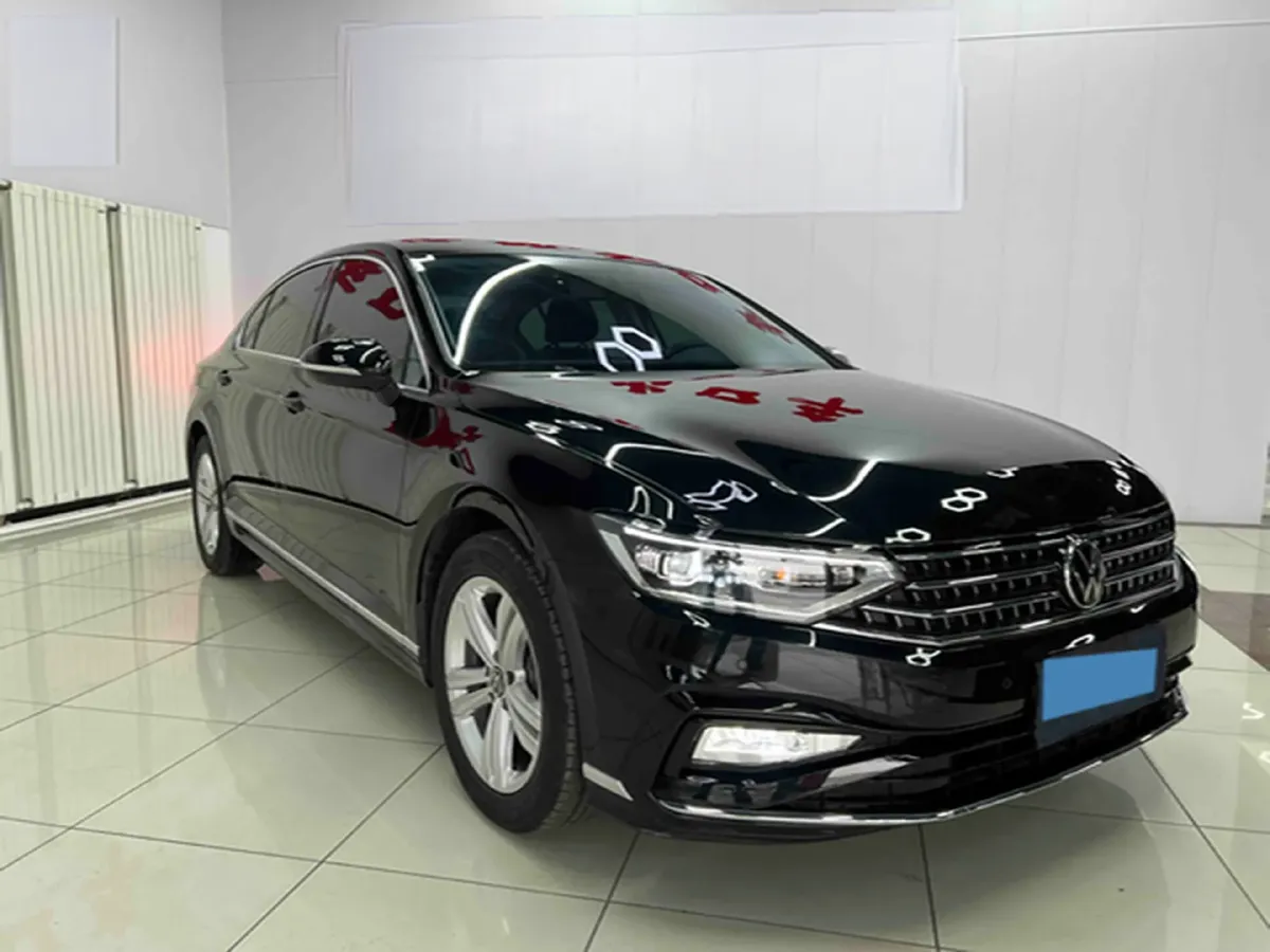 2023 Volkswagen Magotan 1.4T 150HP L4 7DCT,autocango,china used car exporter,china ev exporter,chinese used car exporter,chinese used ev exporter