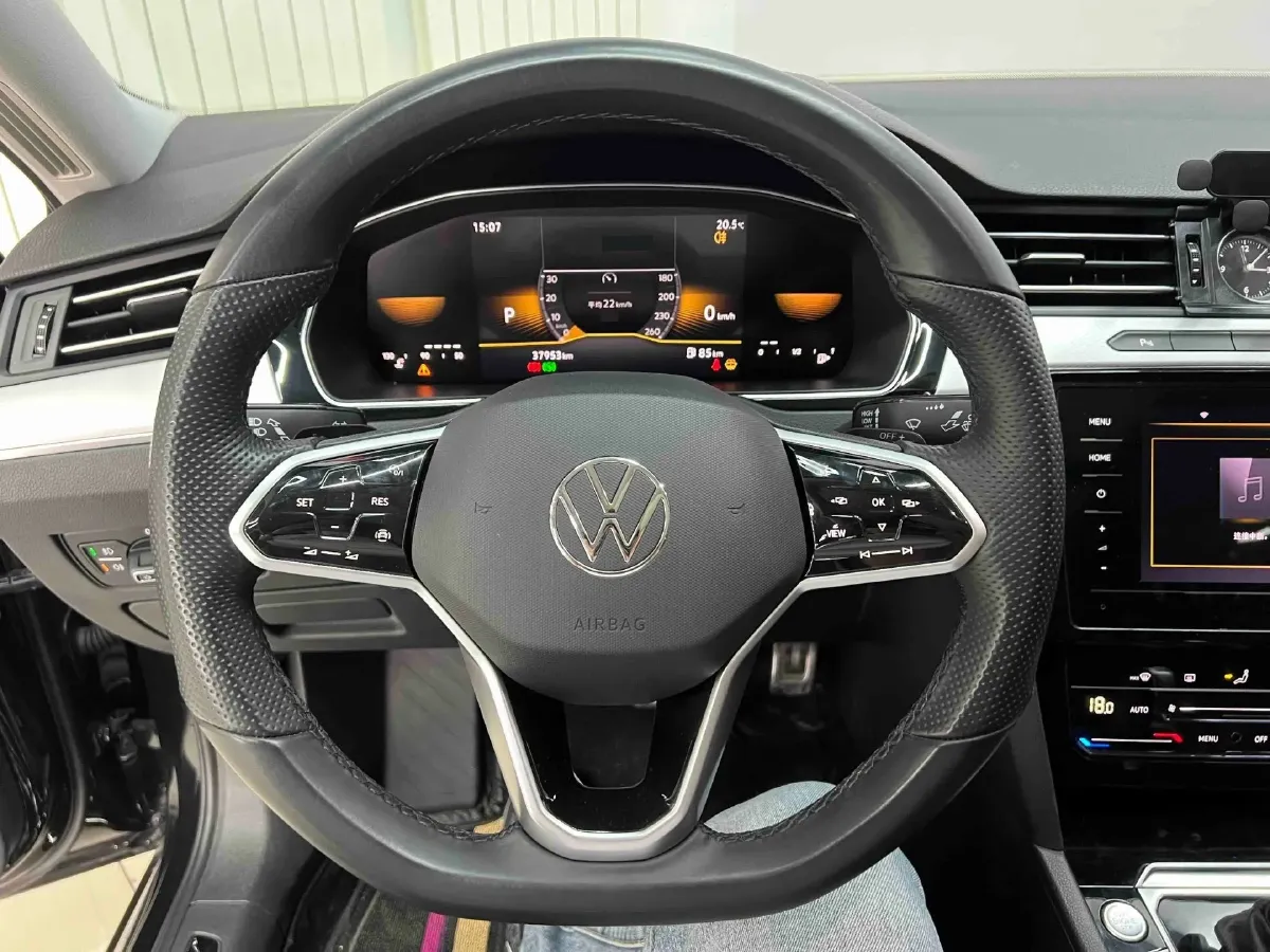 2023 Volkswagen Magotan 1.4T 150HP L4 7DCT,autocango,china used car exporter,china ev exporter,chinese used car exporter,chinese used ev exporter