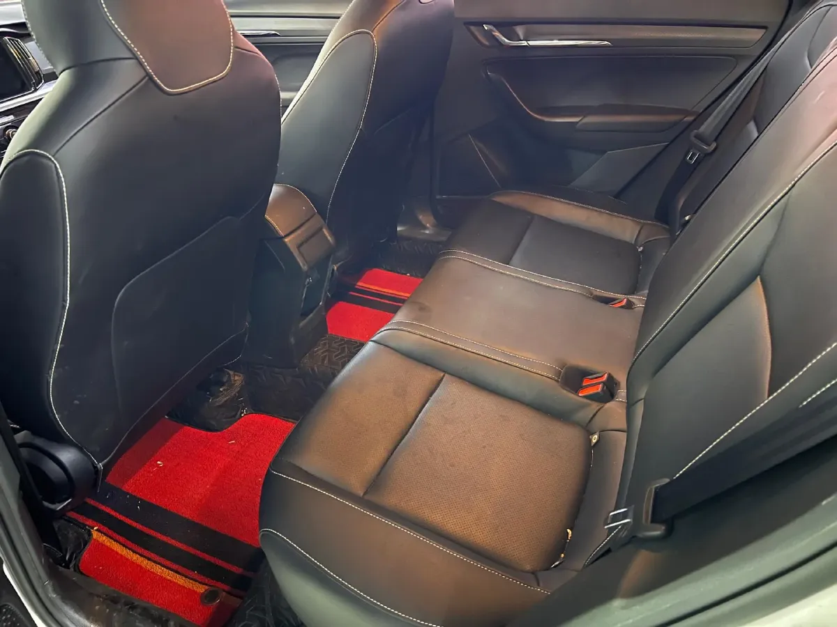 2023 Skoda Kamiq 1.5L 109HP L4 6AT,autocango,china used car exporter,china ev exporter,chinese used car exporter,chinese used ev exporter