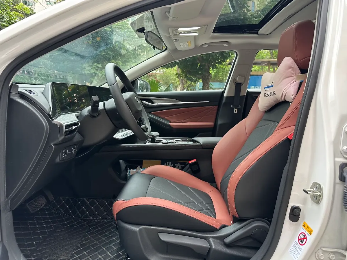 2023 ChangAn Eado 1.4T 160HP L4 7DCT,autocango,china used car exporter,china ev exporter,chinese used car exporter,chinese used ev exporter