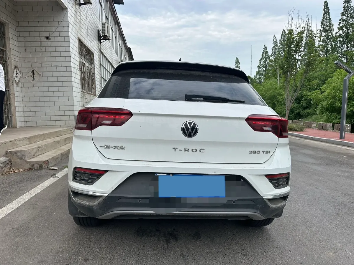 2021 Volkswagen T-Roc 1.4T 150HP L4 7DCT,autocango,china used car exporter,china ev exporter,chinese used car exporter,chinese used ev exporter