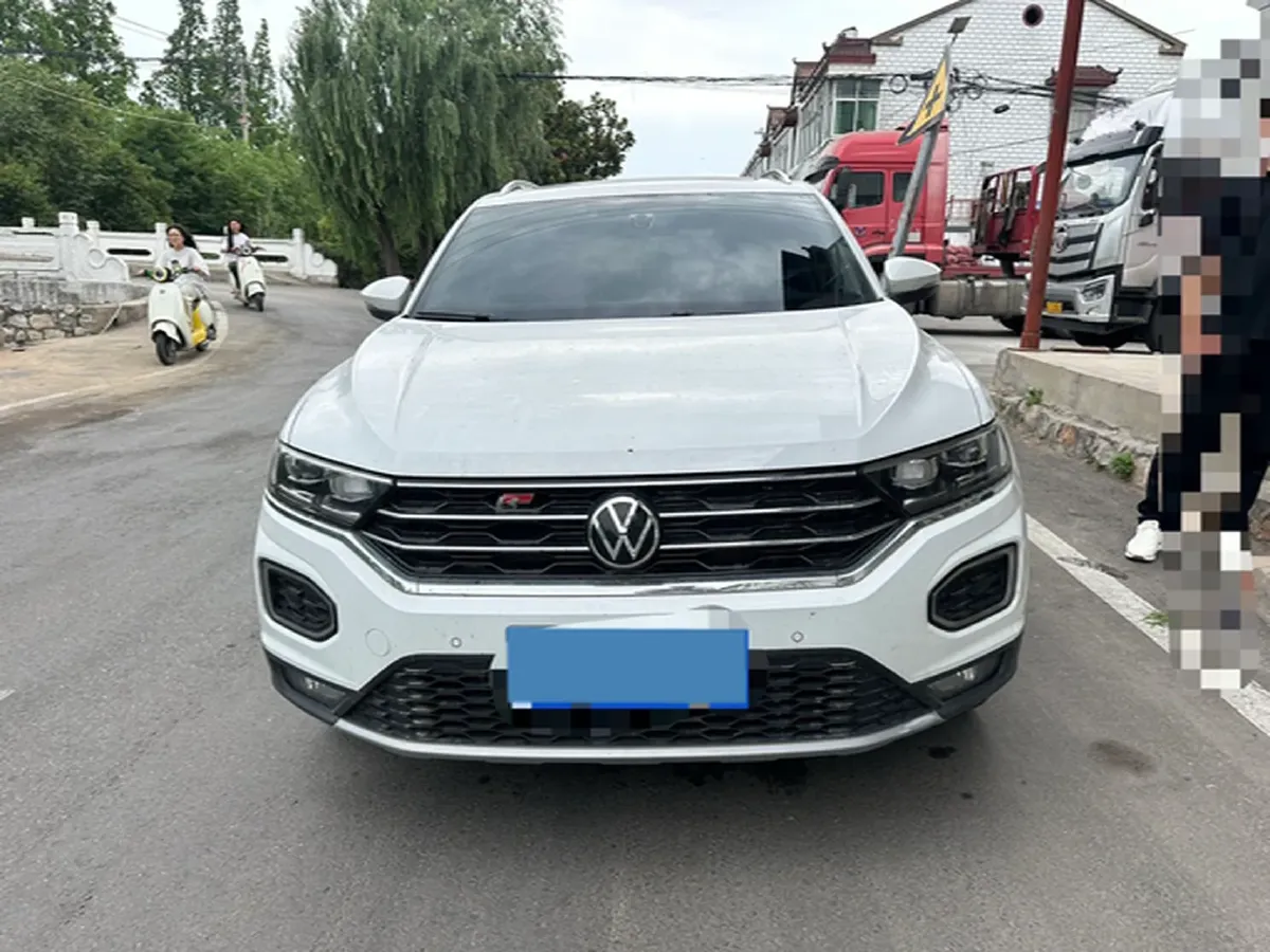 2021 Volkswagen T-Roc 1.4T 150HP L4 7DCT,autocango,china used car exporter,china ev exporter,chinese used car exporter,chinese used ev exporter