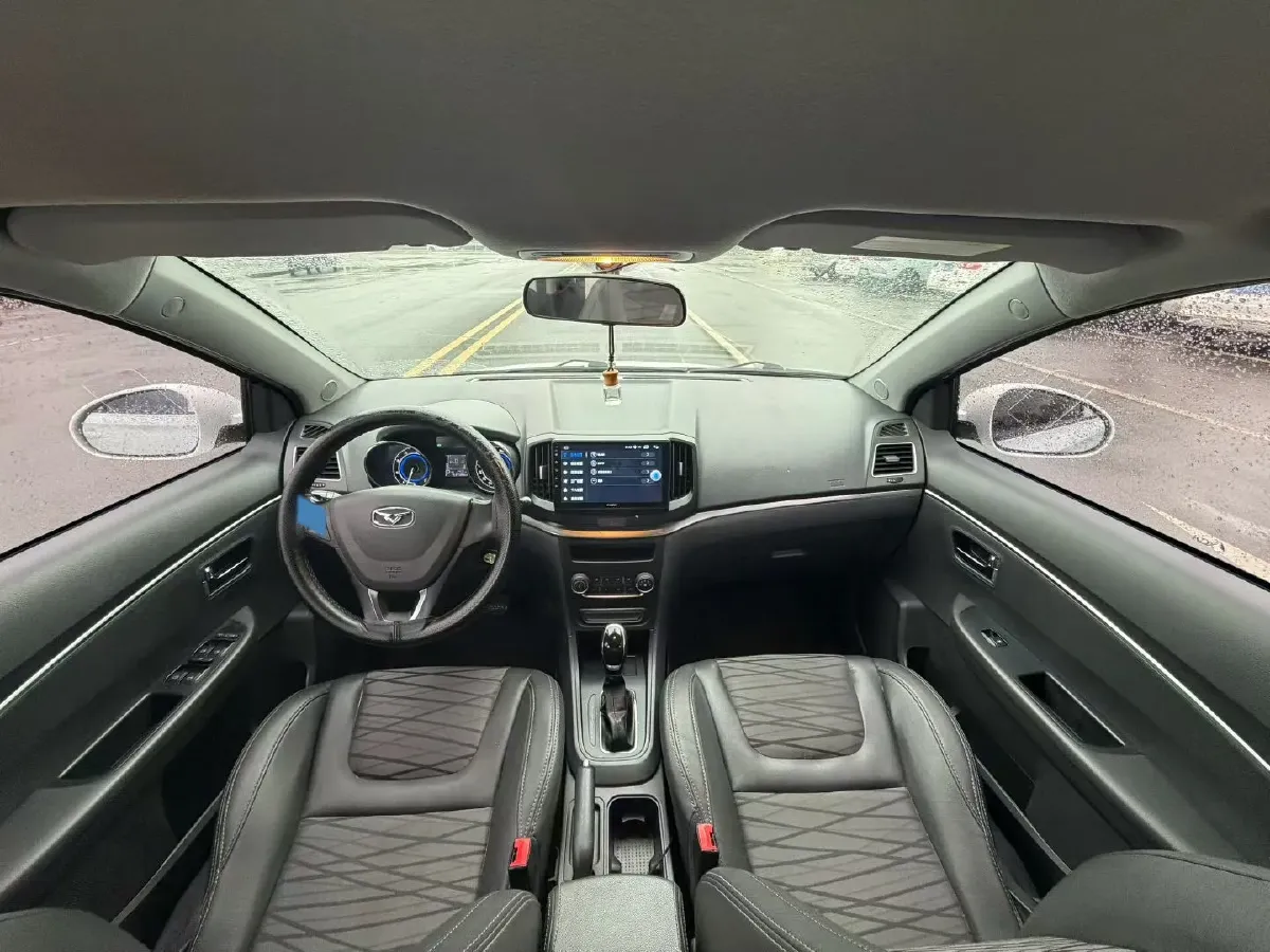 2018 KaiYi E3 1.5L 109HP L4 4AT,autocango,china used car exporter,china ev exporter,chinese used car exporter,chinese used ev exporter